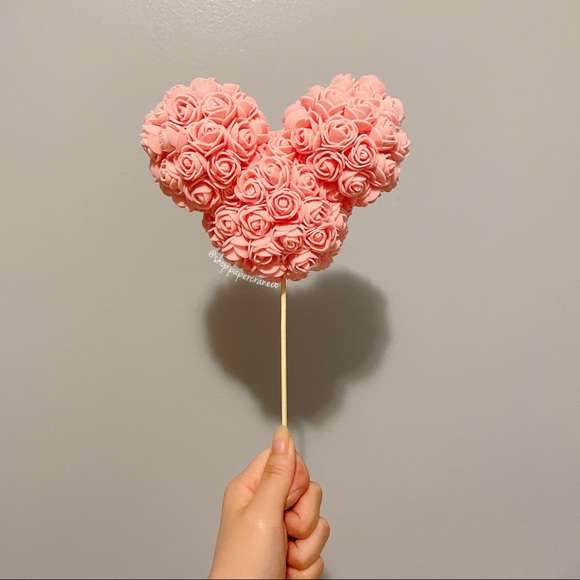 Handmade 3D Foam Roses Mickey Bouquet - Picture 2 of 7